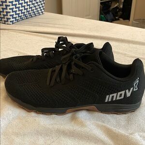 Inov-8 Black f-lite 245